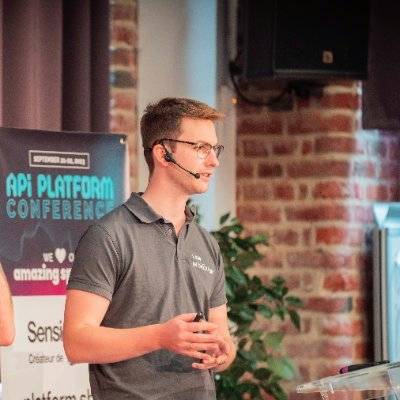 Simplification des builds PHP avec FrankenPHP - Conférence API Platform ...